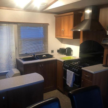 סנדאון First Steps Caravan Rentals מראה חיצוני תמונה