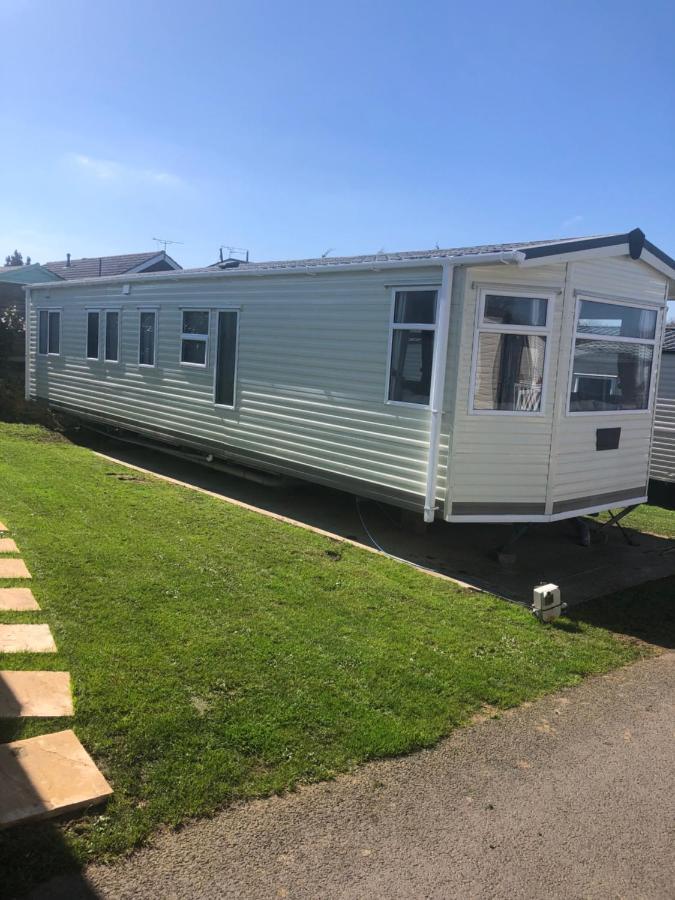 סנדאון First Steps Caravan Rentals מראה חיצוני תמונה