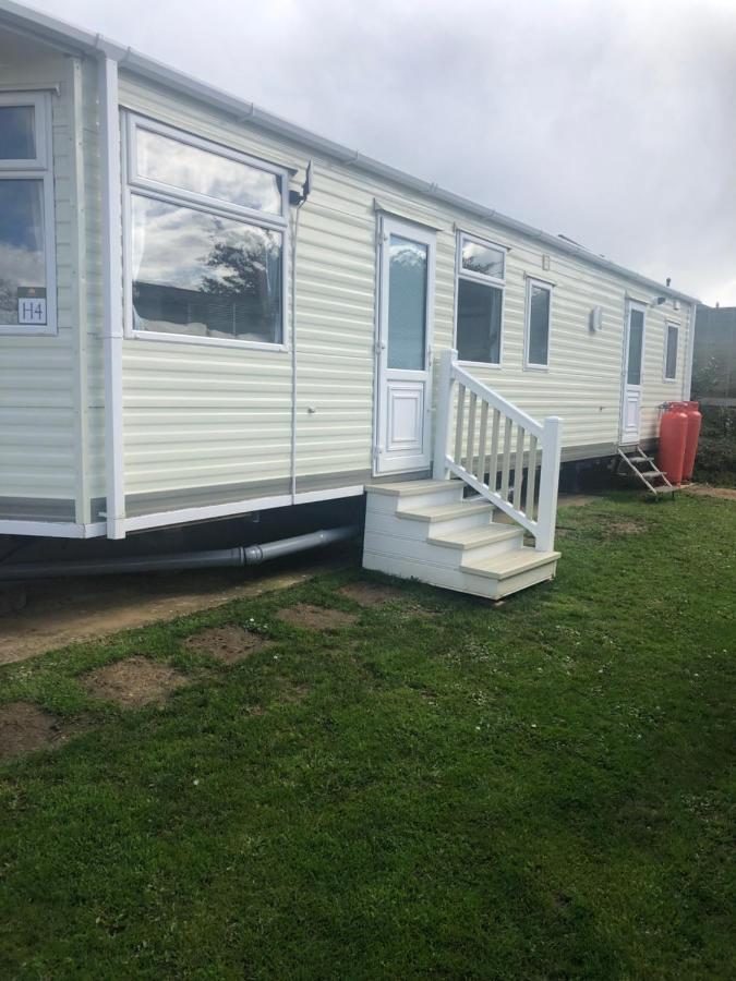 סנדאון First Steps Caravan Rentals מראה חיצוני תמונה